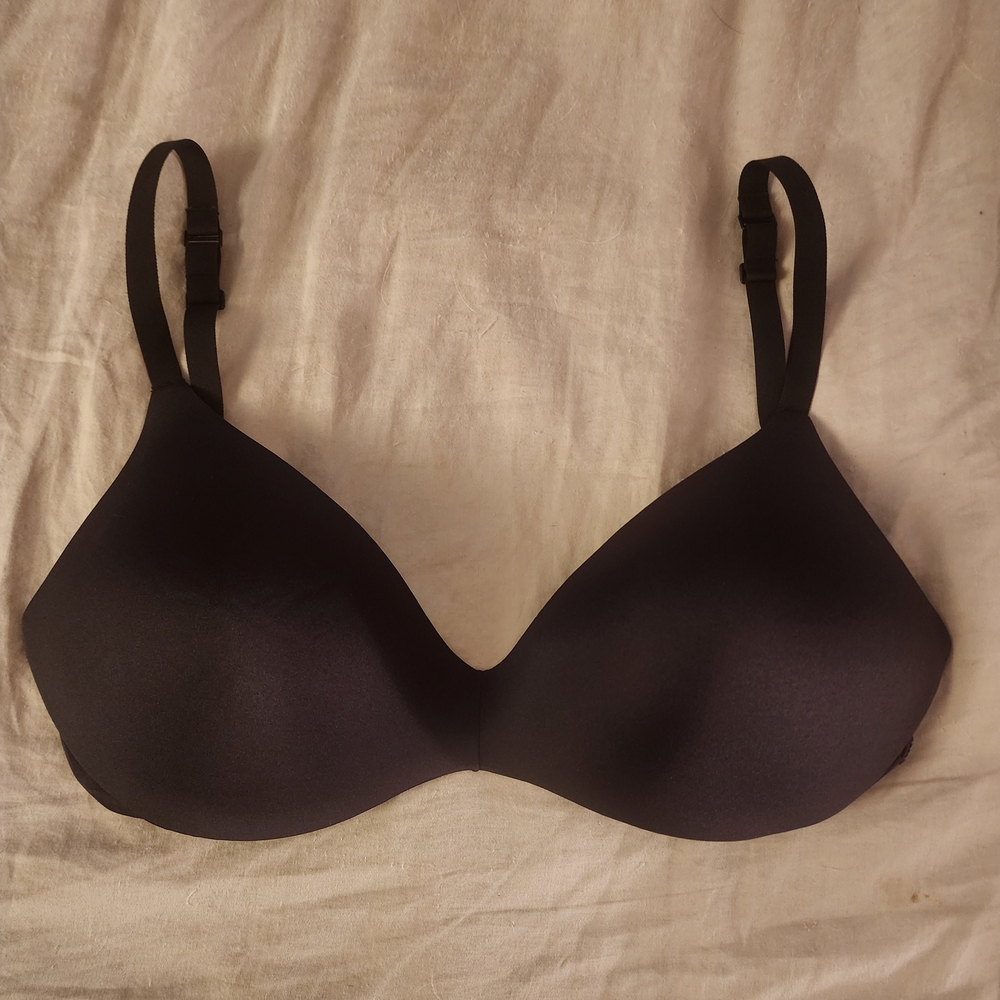 SKIMS Wireless Form Push Up Bra In Onyx Size 34DDD